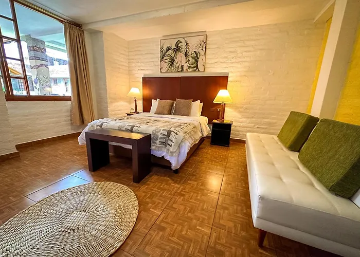 La Floresta Hotel