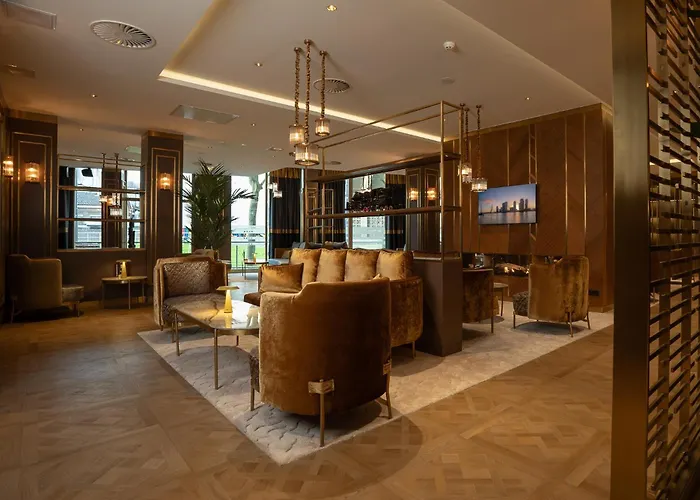 Art Hotel Rotterdam-Fully Renovated