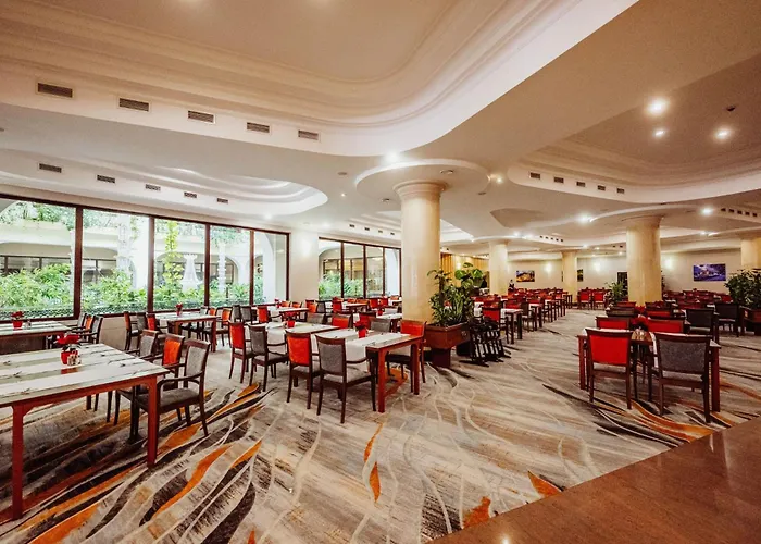 Romantic hotel: Hotel Golebiewski Karpacz