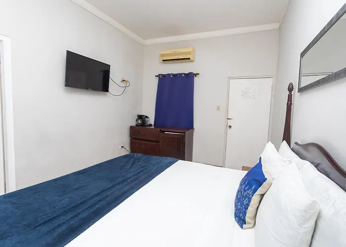 Günstiges Hotel: Caribic House