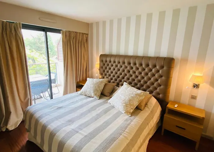 Apartments Residence Carlton Riviera