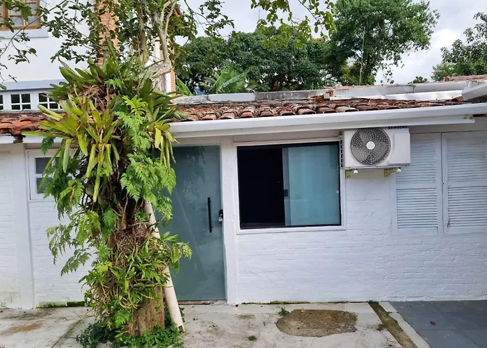 Hotel: Guest House Ilhabela Cocaia
