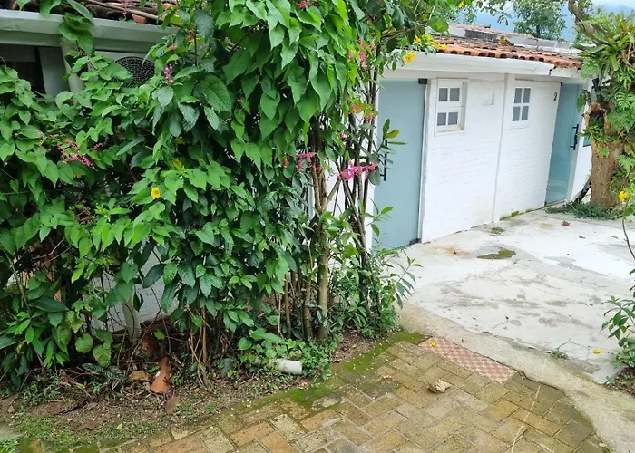 Hotel: Guest House Ilhabela Cocaia