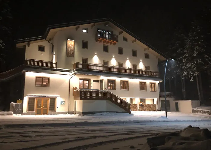 Hotel vicino al College: Hotel I Pionieri
