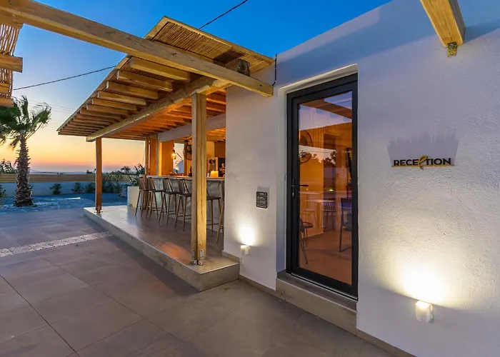Naxos Finest & Villas