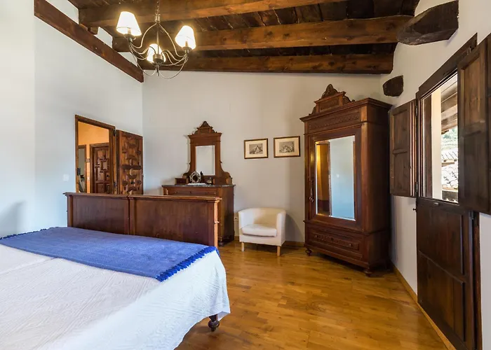 Resort: Hotel Los Leones - Adults Only