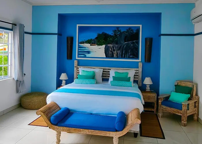 Resort: Villa Charme De L'Ile