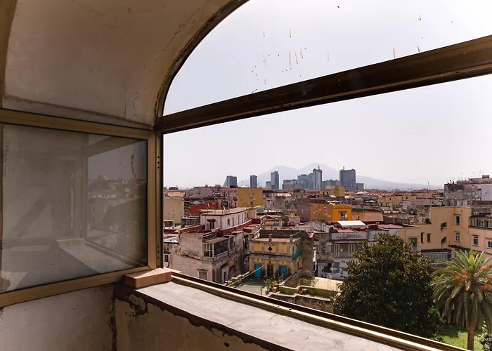 Foria 242 Rooms