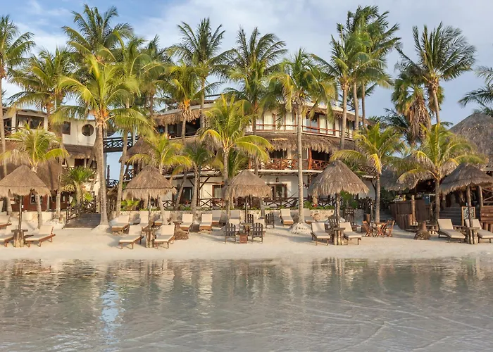 Beachfront La Palapa - Adults Only