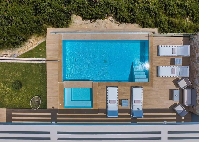Pietra Caves Suites