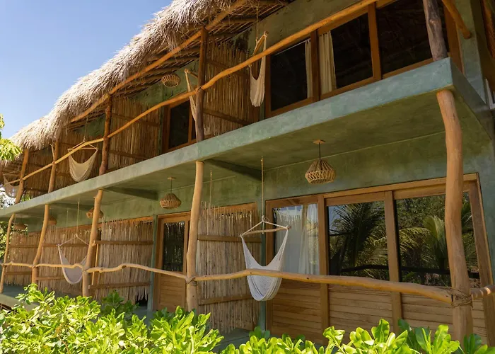 Cocos Hotel