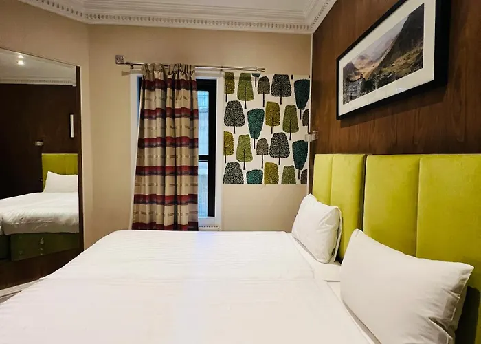 Hotel: Cheshire Hotel Central London