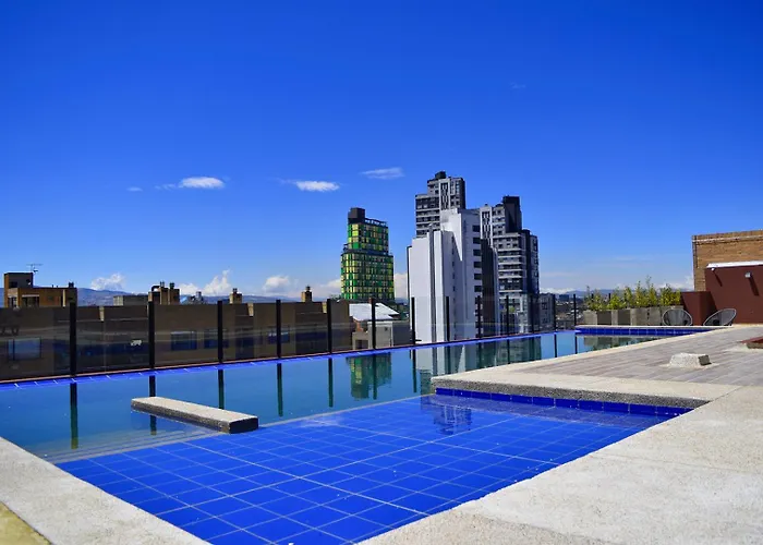 Hotel con piscina: Apartamentos Weeki en Chapinero