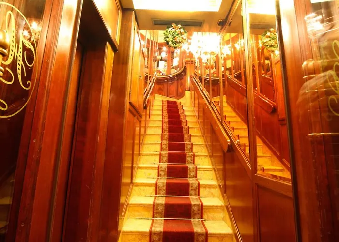 Albergo economico: Hotel Lux