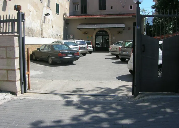 Hotel sulla spiaggia: Hotel Villa Archirafi