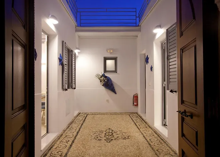Lindos Shore Boutique With Sea View