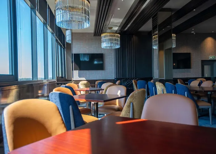 Radisson And Convention Centre Or Tambo Airport