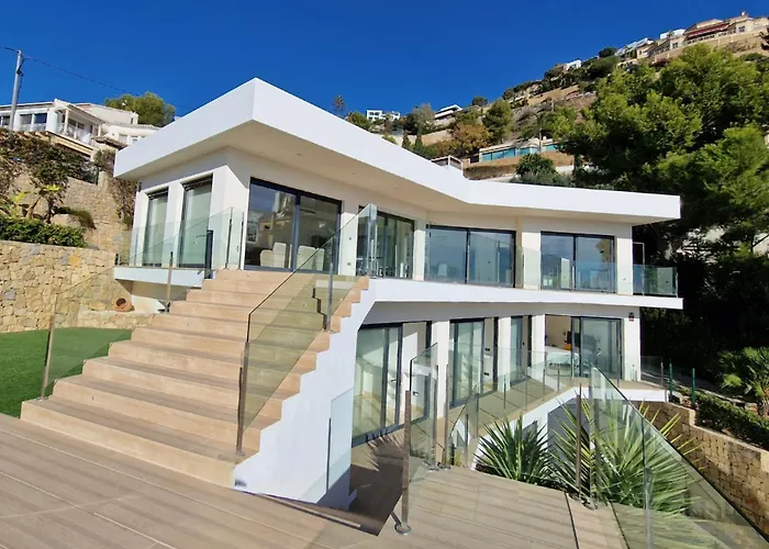 Alquiler de vacaciones: Villa Lujo Con Vistas Al Mar Villa Dulcinea By El Conserje, Cerca Del Puerto Y Sus Servicios