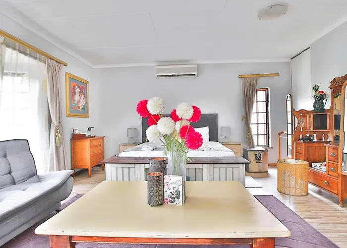 Ping Pong hotel: Mereke Manor