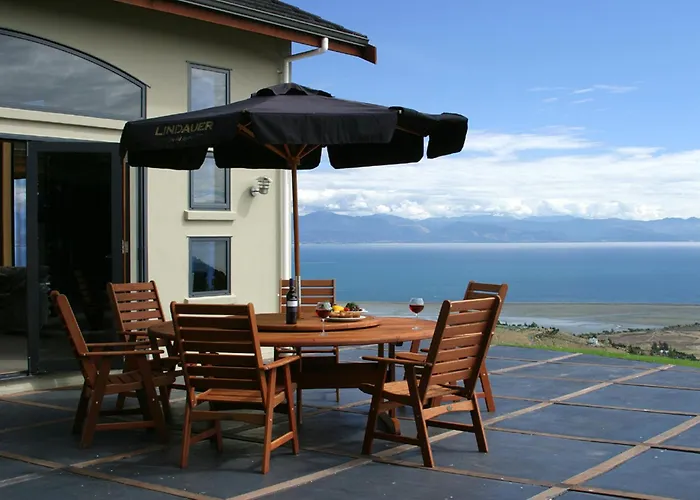 Parautane Lodge