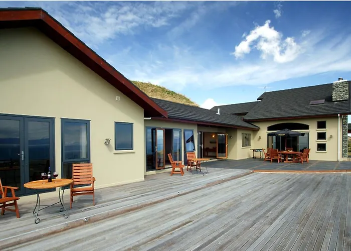 Parautane Lodge