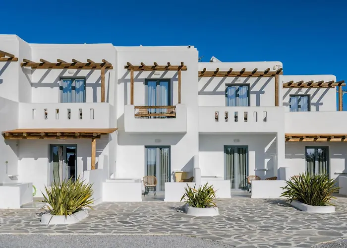 Naxos Finest & Villas