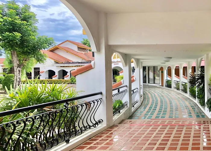 Dad D Resort By Lopburi Inn Resort