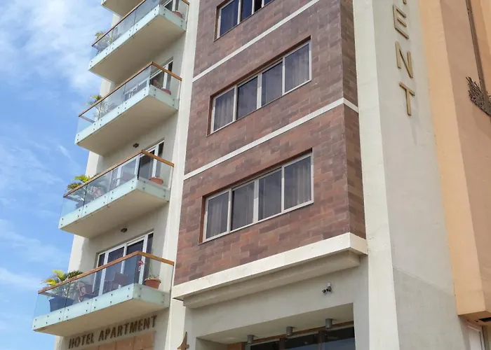 Roots Apartment