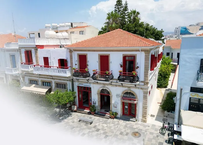 Hôtel pour familles: Kiniras Traditional Hotel & Restaurant