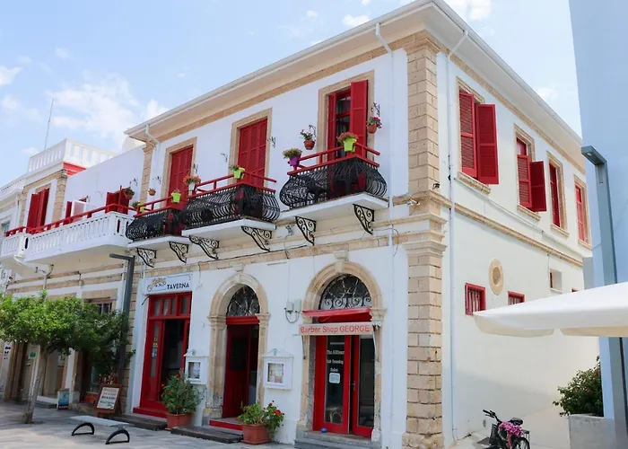Hôtel pour familles: Kiniras Traditional Hotel & Restaurant