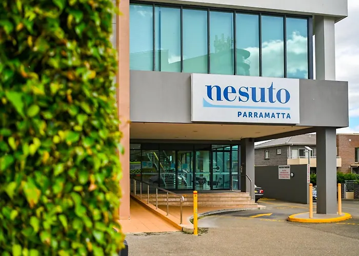 Luxury hotel only: Nesuto Parramatta