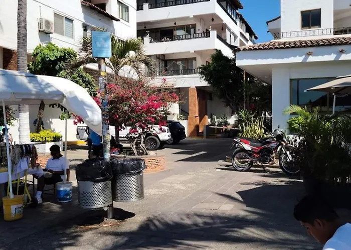 Malecon Uno Condo On The Malecon, Centro