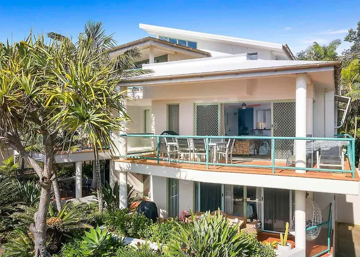 3 Surfside - Beachfront With Ocean Views