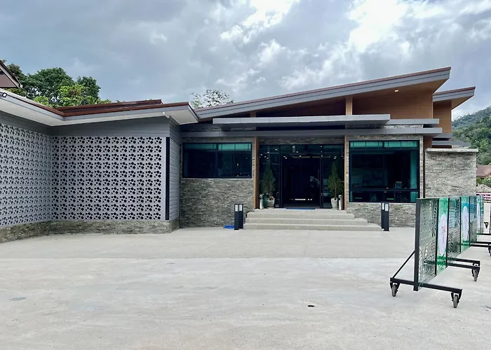 Khao Sok River Lodge Hotel