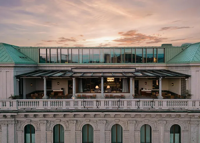 Hotel 5 stelle: Casa Cipriani Milano