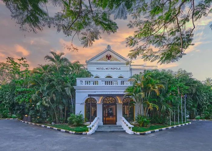 Royal Orchid Metropole