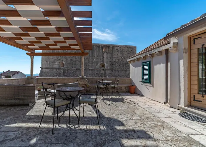 Trip to College Villa Ragusa Vecchia