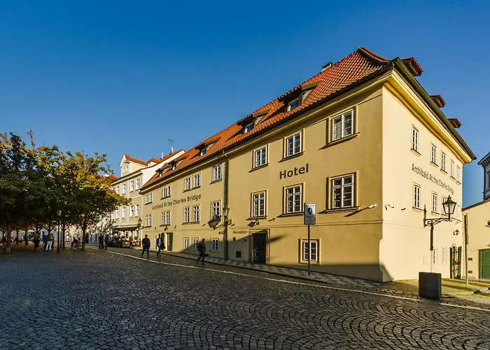 Boetiek hotel: Archibald At The Charles Bridge