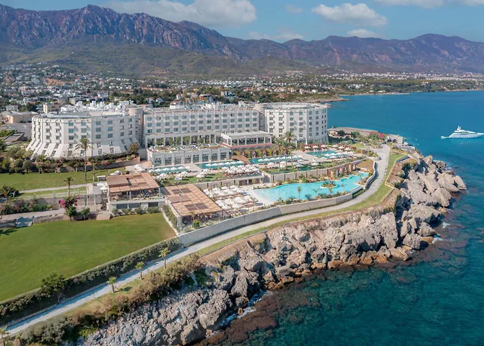 Hotel mit Tennis: Merit Park Hotel Casino&SPA