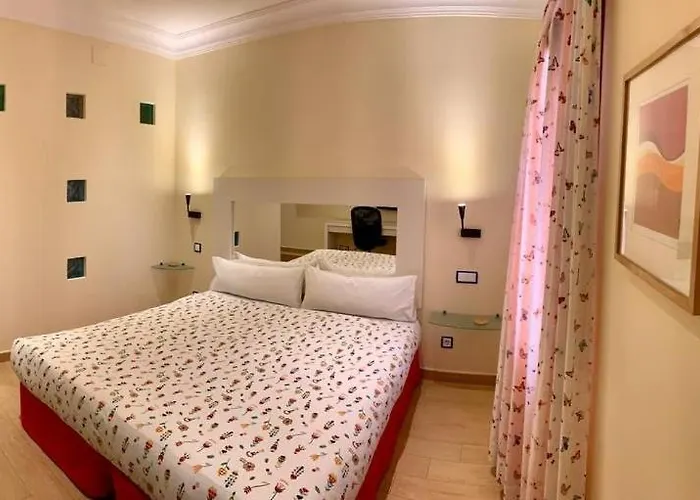 Hôtel pour familles: Hostal Arco Iris
