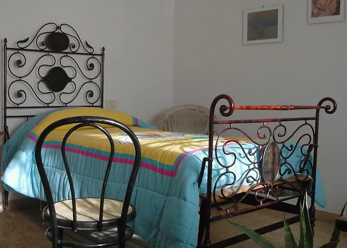  B&B Carlotta