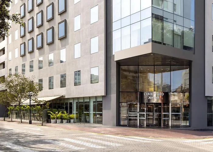 Courtyard By Marriott Miraflores