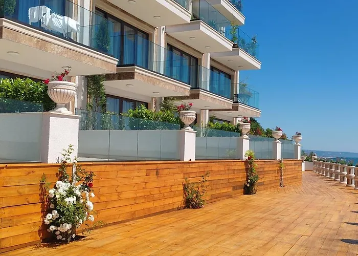 Sea Point La Mer