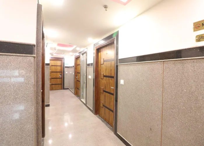 Hotel Kabir Palace Karol Bagh