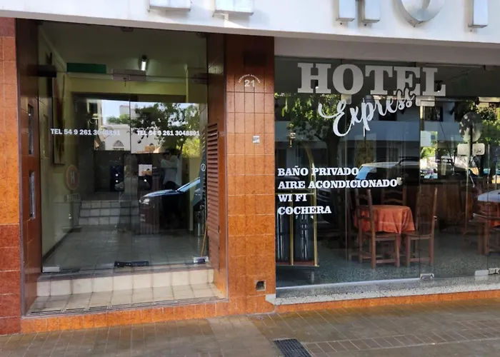 Hotel Express Mendoza