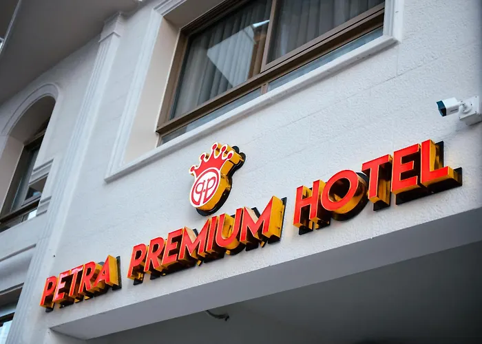Petra Premium Hotel