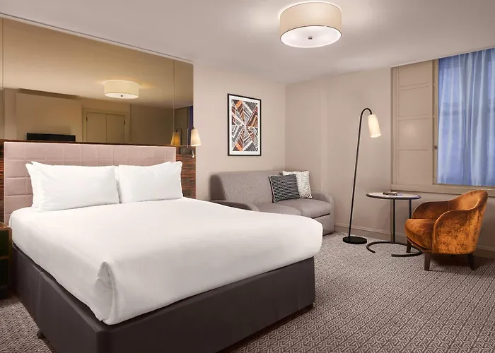 Resort: Strand Palace