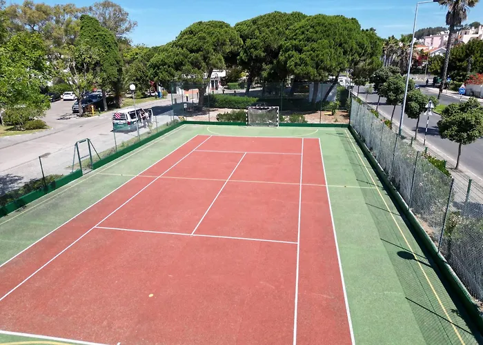 Hotel de playa: Parque de Campismo Orbitur Costa de Caparica