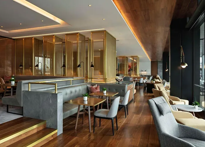  Park Hyatt Auckland