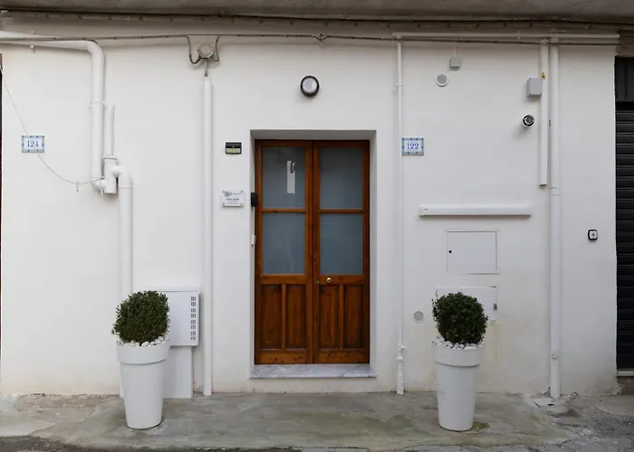 Catherine'S House
